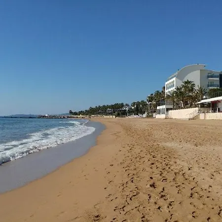 Emerald Towers A33 * Avsallar
