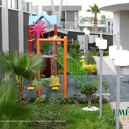 Διαμέρισμα Emerald Towers A33 *