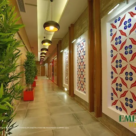Emerald Towers A33 Avsallar